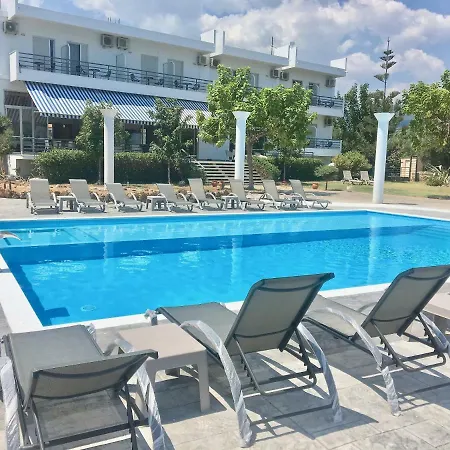 Logga Hotel 2* Messini