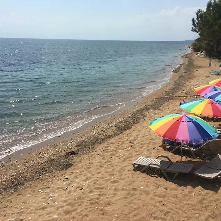 Logga Hotel 2* Messini